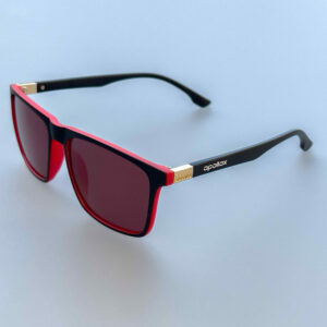 SP01 Black / Red
